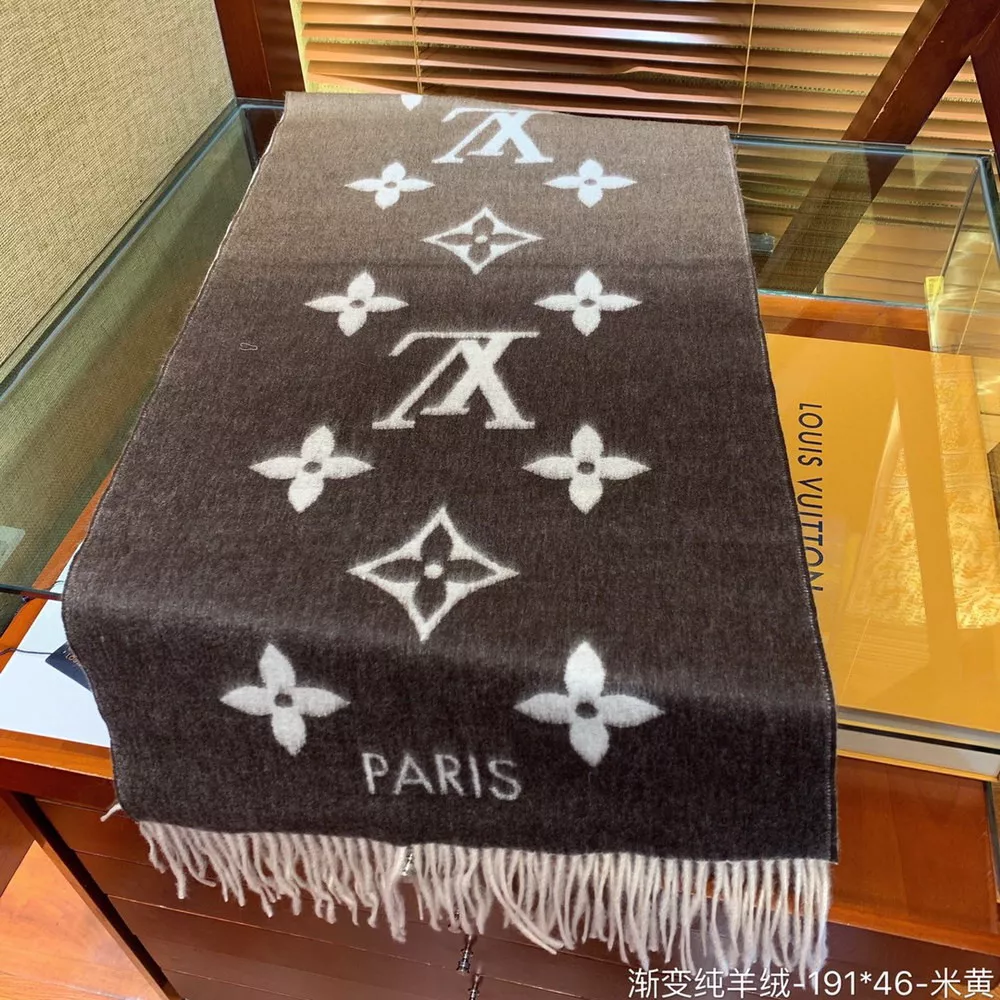 LOUIS VUITTON REYKJAVIK GRADIENT SCARF 0112