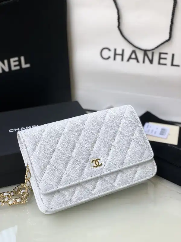 Rep CL CHAIN WALLET CAVIAR 0124