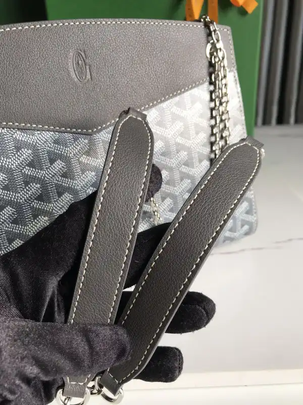 Rep GOYARD Rouette Structuré PM Bag 0123