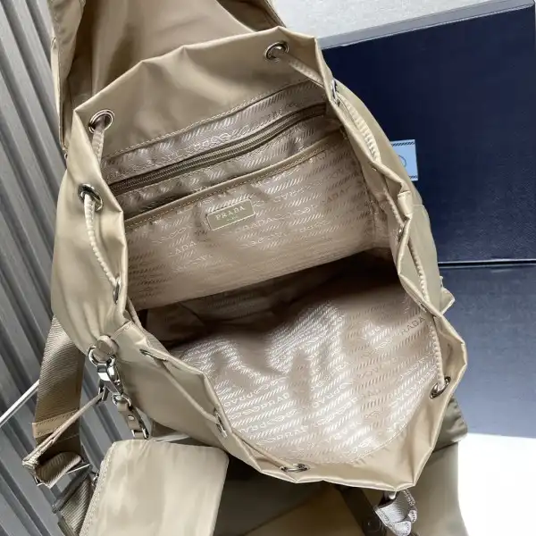 Cheap Prada Re-Nylon Backpack-30*32*15CM 0122