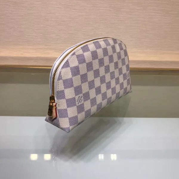 Cheap LOUIS VUITTON COSMETIC POUCH GM 0116