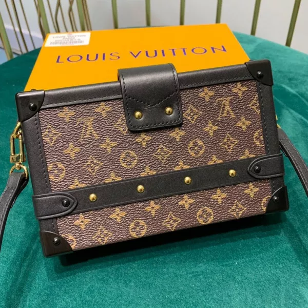 Rep LOUIS VUITTON PETITE MALLE 0116