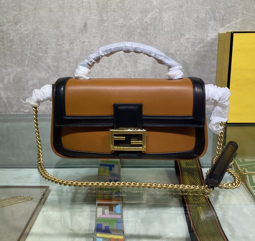 Cheap FENDI BAGUETTE CHAIN 0117