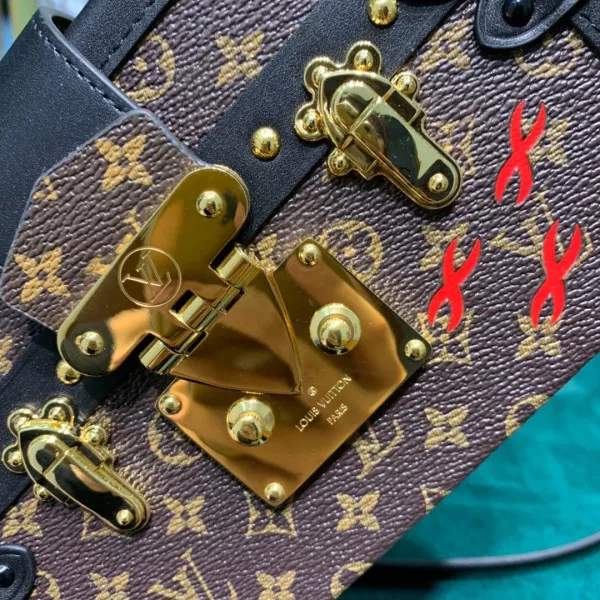 Rep LOUIS VUITTON PETITE MALLE 0116