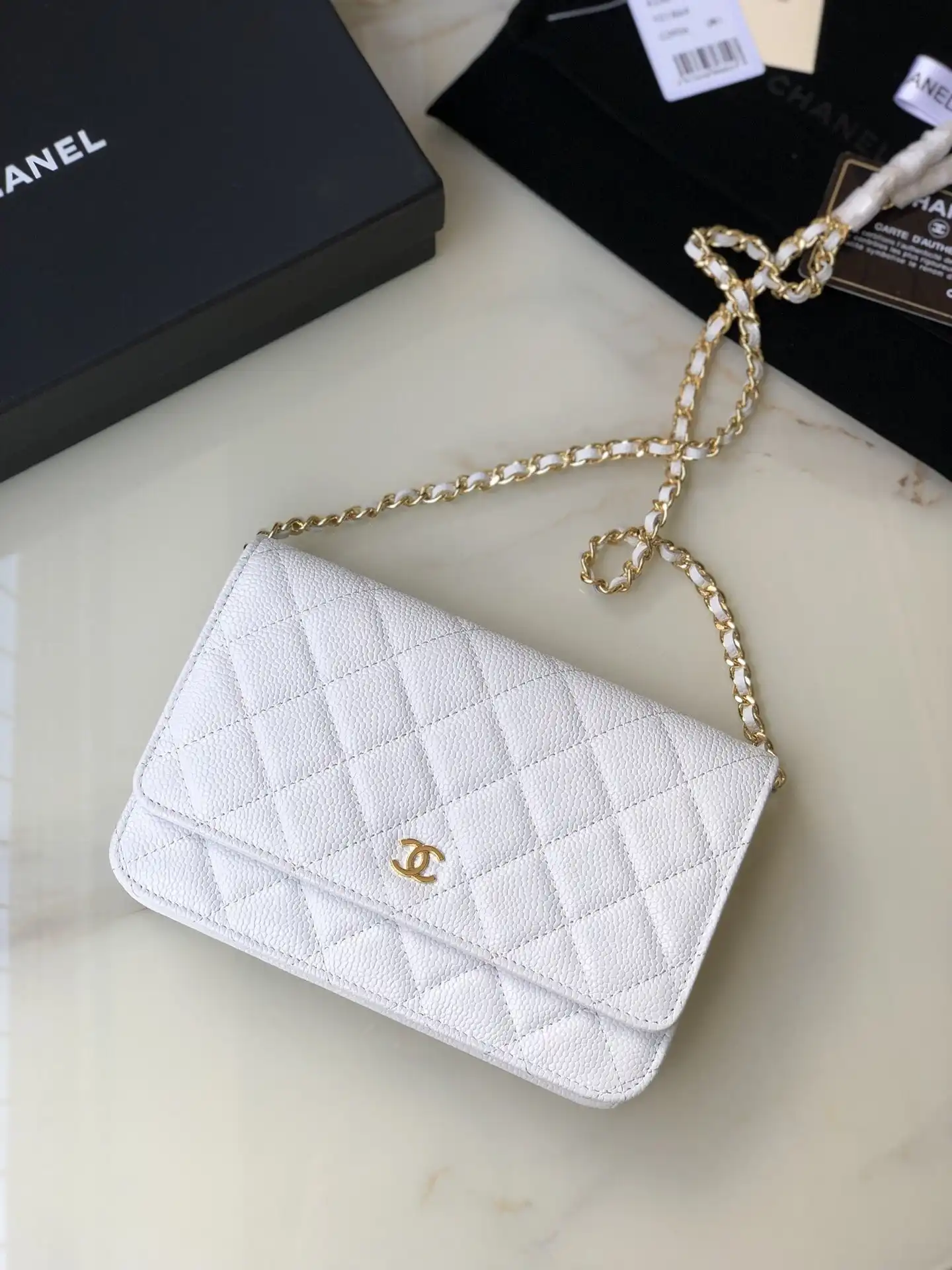 Rep CL CHAIN WALLET CAVIAR 0124