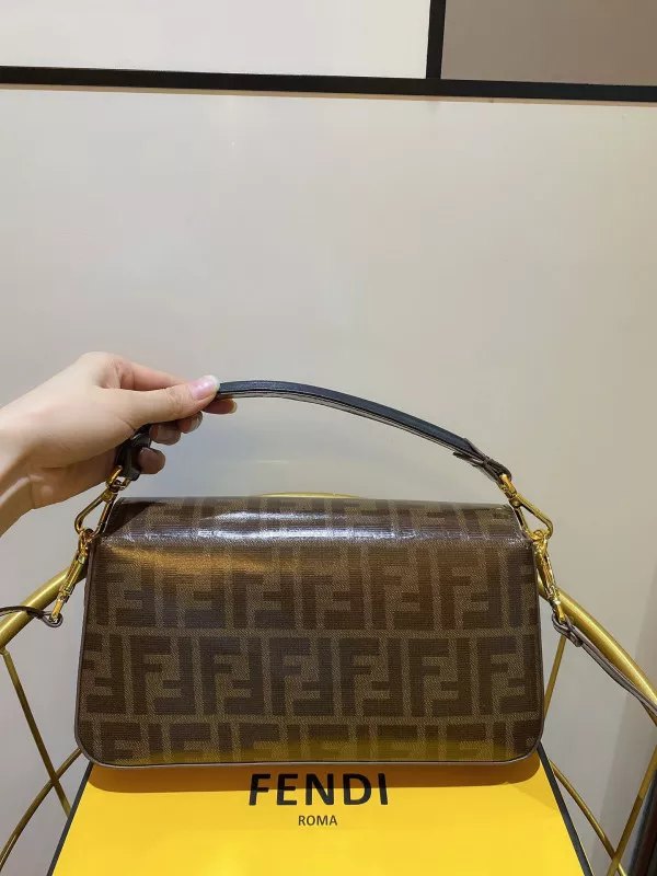 Rep FENDI BAGUETTE 0114