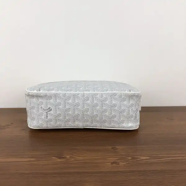 Cheap GOYARD CAPVERT BAG 0123