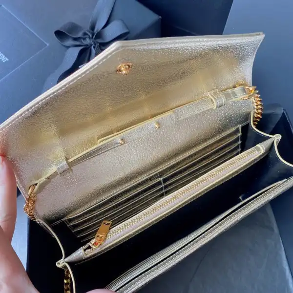 Rep YSL CASSANDRE MATELASSÉ CHAIN WALLET 0127