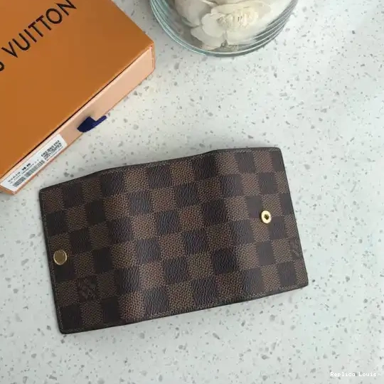 Cheap LOUIS HOLDER VUITTON 6 KEY 0215