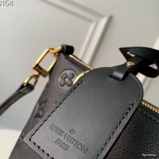 Rep TOTE MM V LOUIS VUITTON 0212