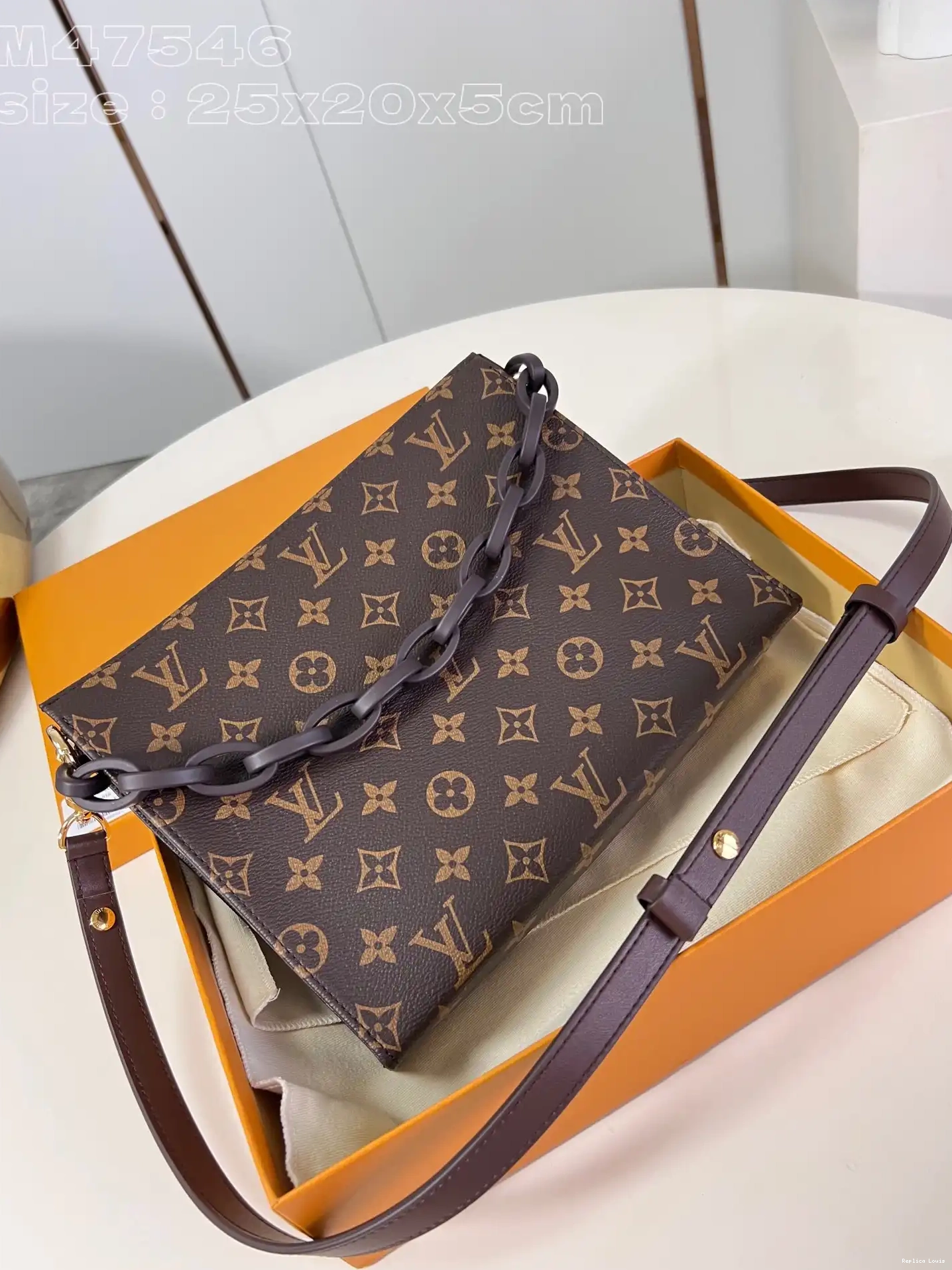 Rep Pouch-25*20*5.5CM VUITTON Toiletry LOUIS Monogram 0215