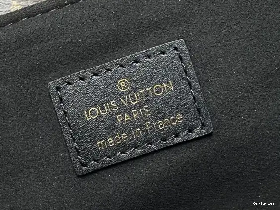 Rep VUITTON Métis LOUIS Pochette Backpack 0222