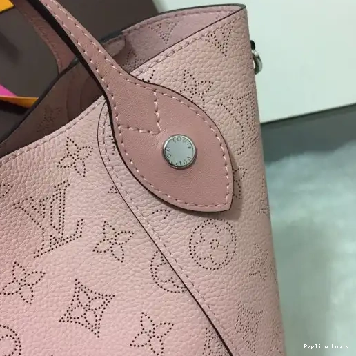 Rep HINA PM LOUIS VUITTON 0226