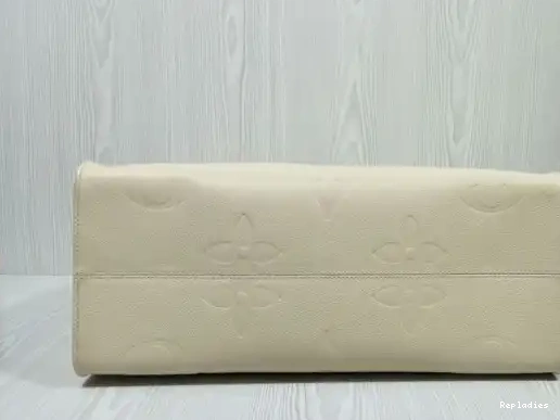 Cheap LOUIS ONTHEGO VUITTON GM 0222