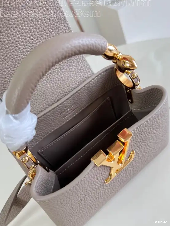 Rep CAPUCINES LOUIS MINI-21*14*8CM VUITTON 0216