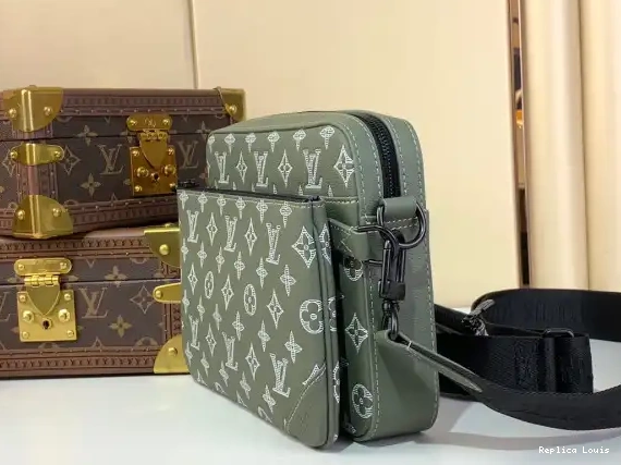 Rep messenger Trio Jm Louis Vuitton 0211