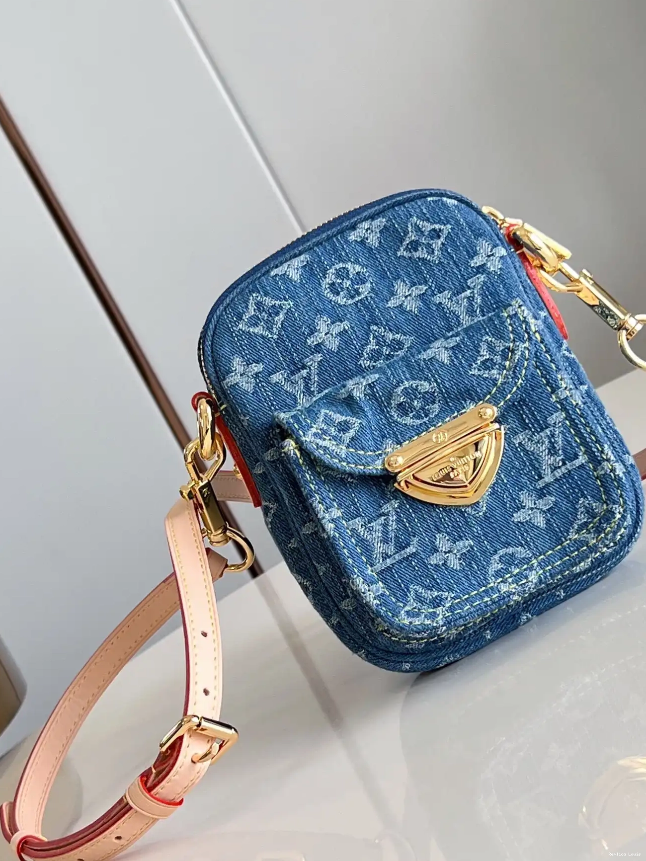 Cheap Fairfax LOUIS VUITTON Pochette 0217