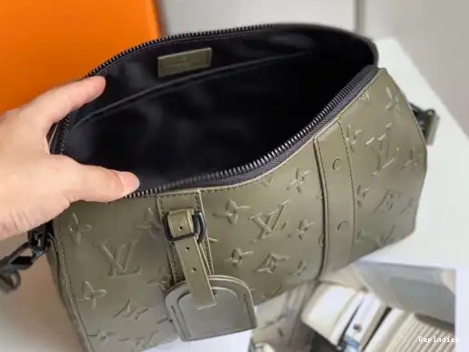 Rep LOUIS KEEPALL VUITTON CITY 0220