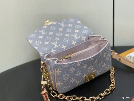 Rep WEST LOUIS METIS EAST VUITTON POCHETTE 0221