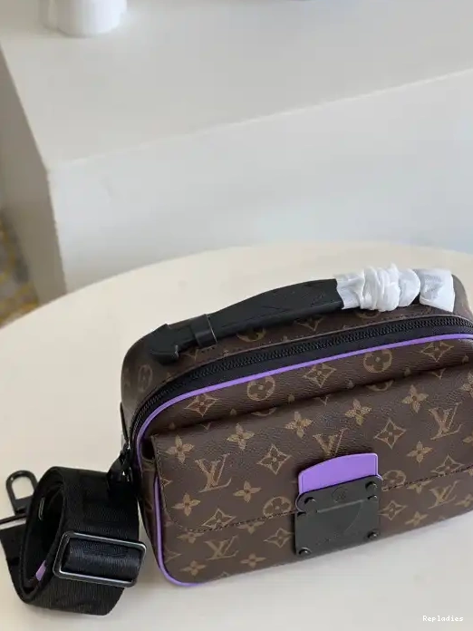 Rep LOUIS S MESSENGER LOCK VUITTON 0213