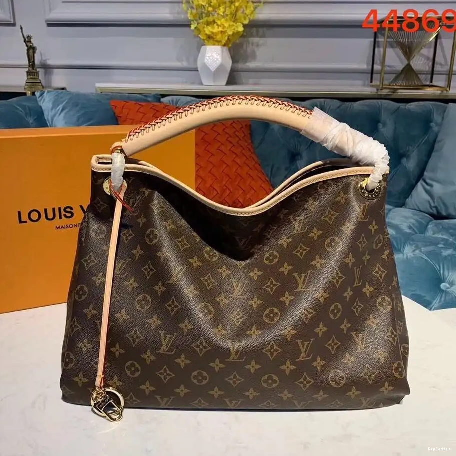 Rep ARTSY VUITTON LOUIS MM 0212