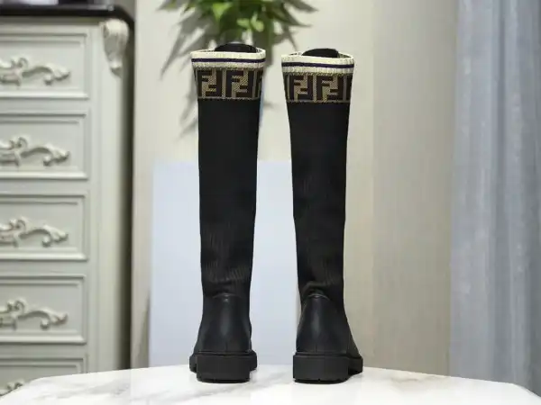 Cheap FENDI BOOTS 0204