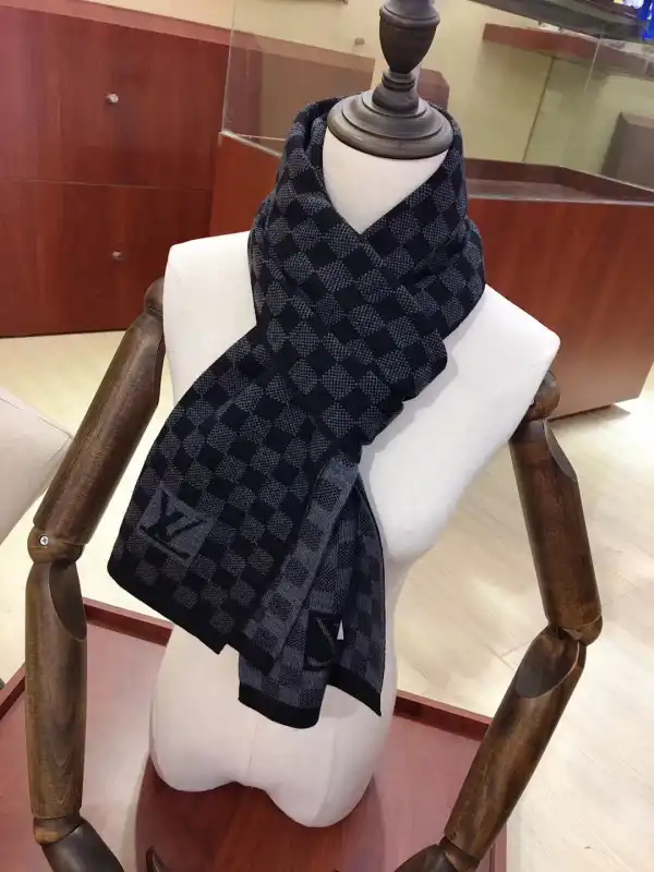 Cheap LOUIS VUITTON SCARF 0202