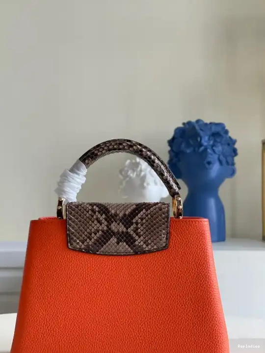 Rep BB LOUIS CAPUCINES VUITTON 0216