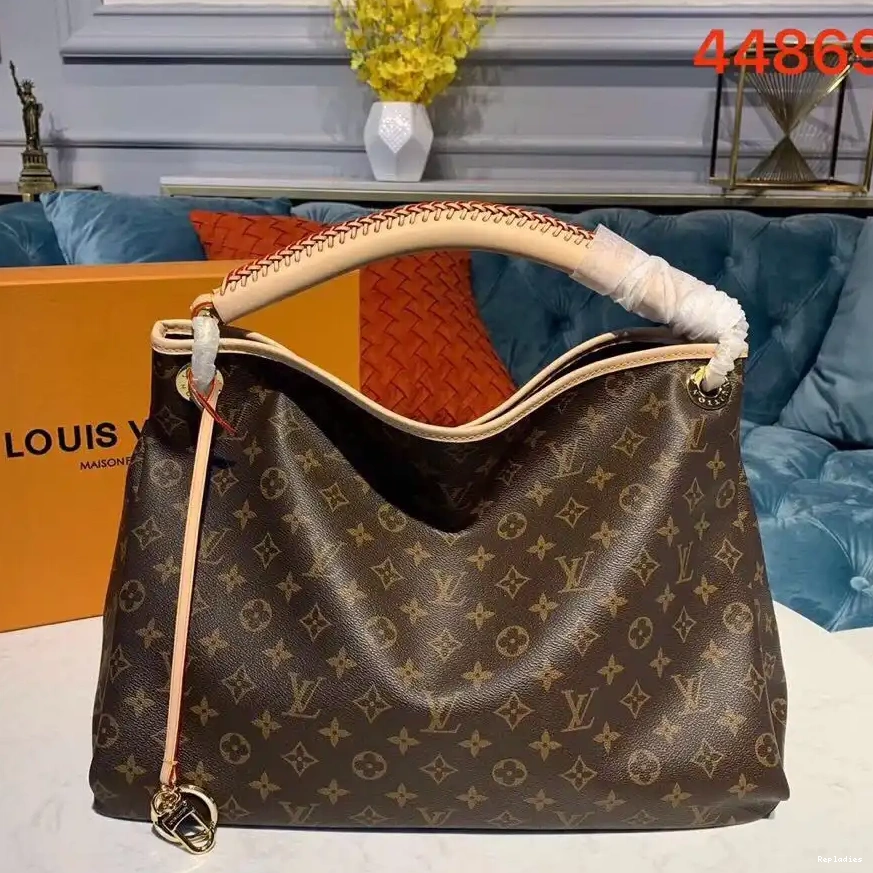 Rep ARTSY VUITTON LOUIS MM 0212