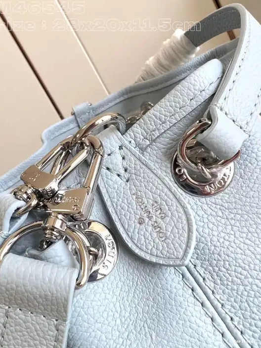 Rep VUITTON Bundle-28*20*11.5CM LOUIS Summer 0223