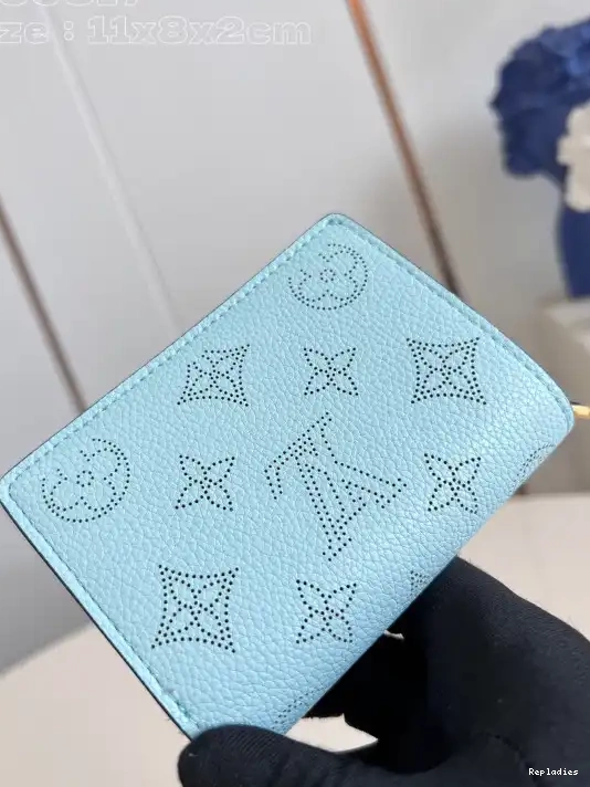 Rep Lou WALLET-11.5*8.5*2.2cm VUITTON LOUIS 0209