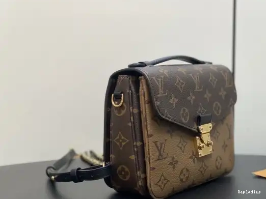 Rep VUITTON Métis LOUIS Pochette Backpack 0222