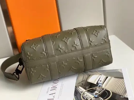 Rep LOUIS KEEPALL VUITTON CITY 0220