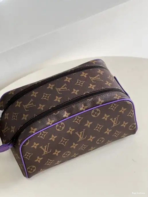 Rep DOPP VUITTON TOILET KIT POUCH LOUIS 0216