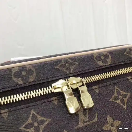 Rep VUITTON TOILETRY BAG LOUIS 0227