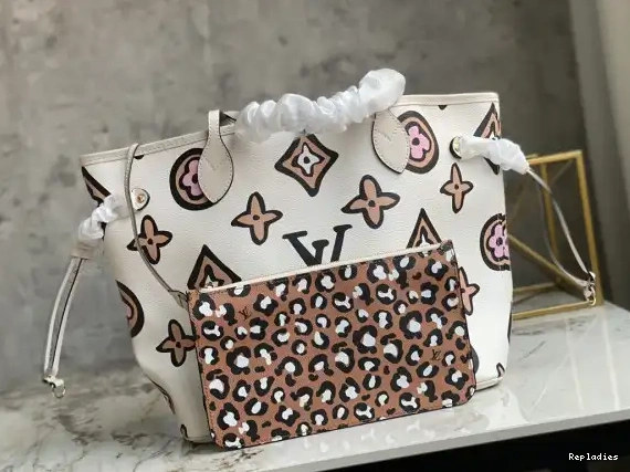 Rep VUITTON NEVERFULL MM LOUIS 0212