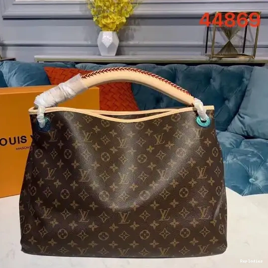 Rep ARTSY VUITTON LOUIS MM 0212