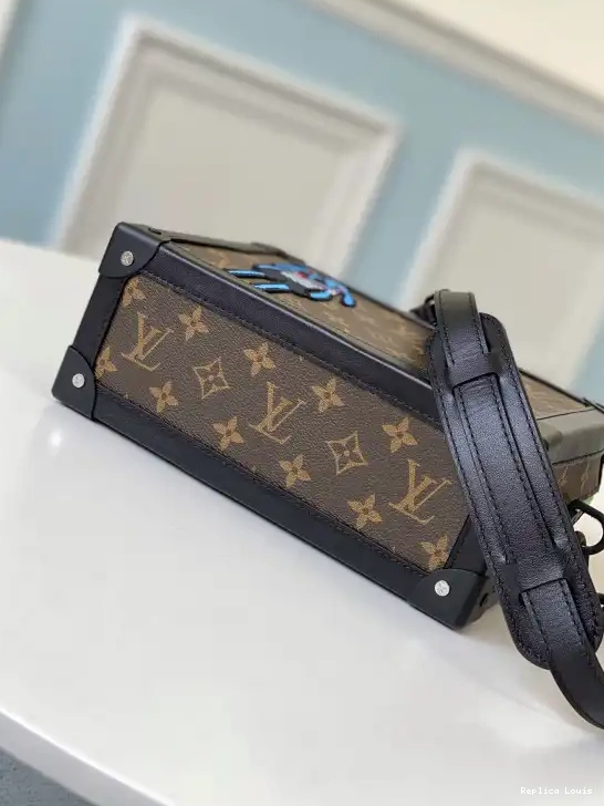 Rep VUITTON SOFT TRUNK LOUIS 0217