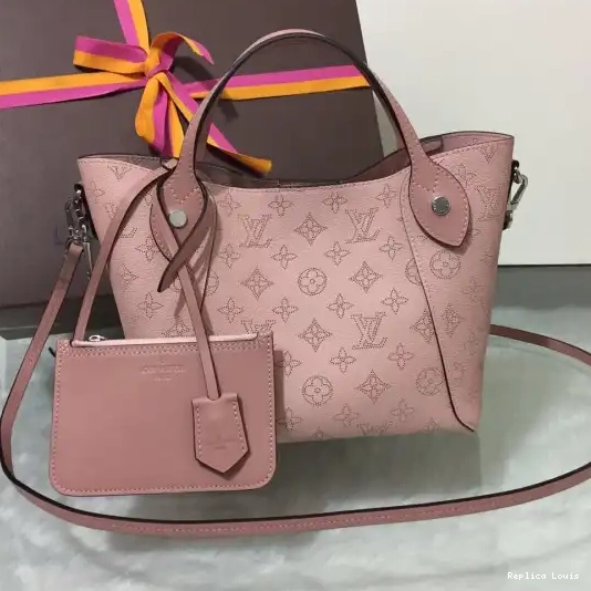 Rep HINA PM LOUIS VUITTON 0226