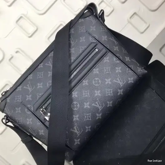 Rep LOUIS MESSENGER ODYSSEY PM VUITTON 0208