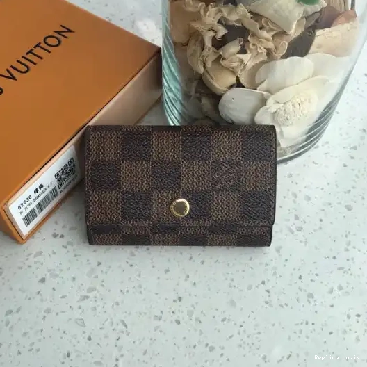 Cheap LOUIS HOLDER VUITTON 6 KEY 0215