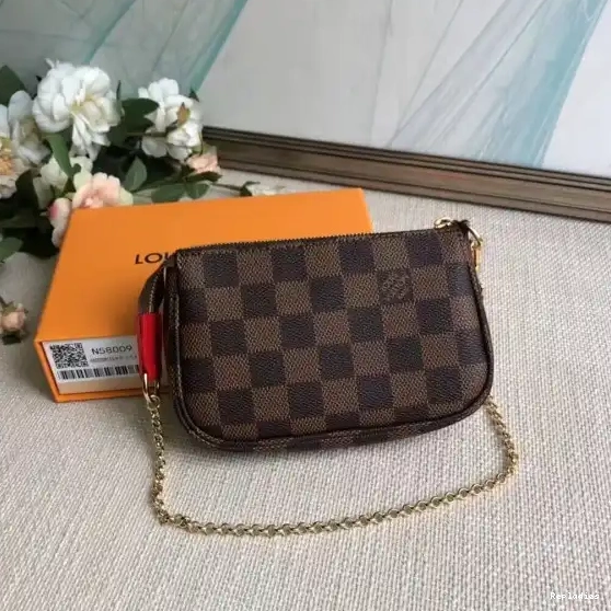 Rep MINI LOUIS POCHETTE ACCESSOIRES VUITTON 0218