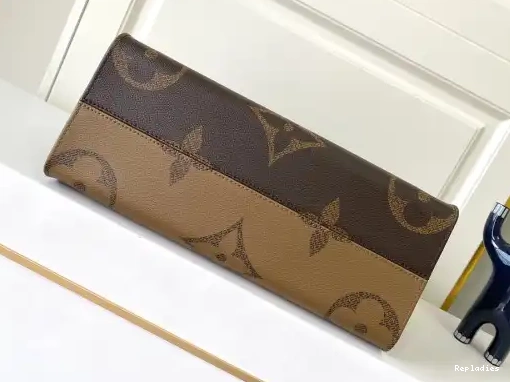 Cheap VUITTON LOUIS ONTHEGO MM 0210