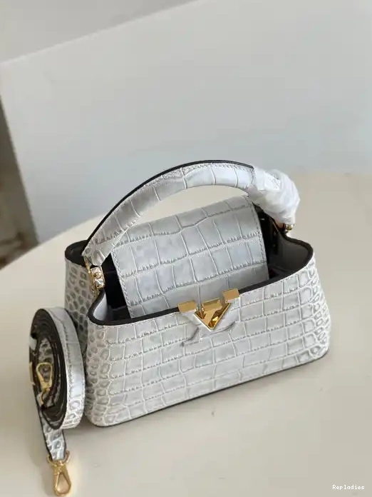 Cheap VUITTON CAPUCINES LOUIS BB 0218