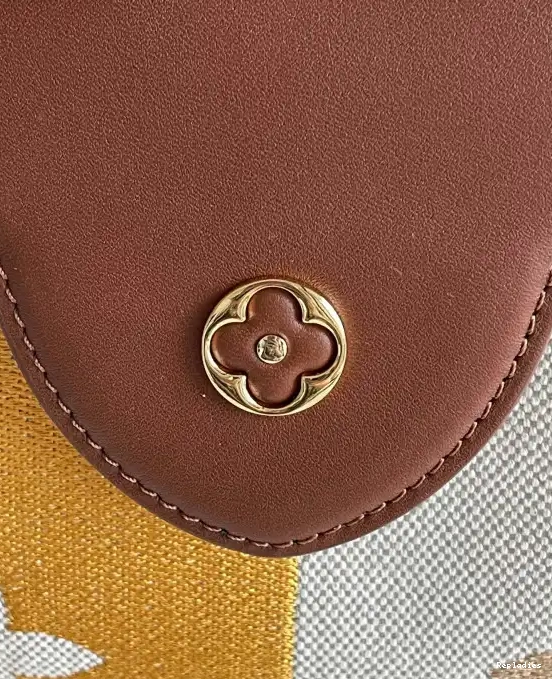 Rep CAPUCINES LOUIS BB VUITTON 0214